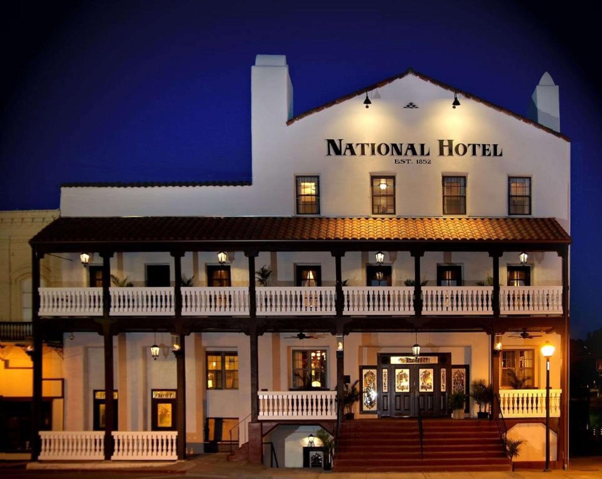 National Hotel Jackson, Tapestry Collection By Hilton Exteriör bild